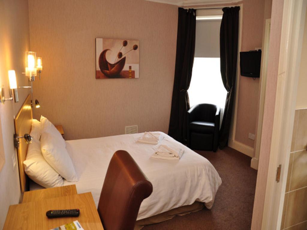 Sutherland House Oban Habitación foto